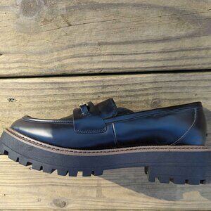 Sam Edelman black lug sole loafers